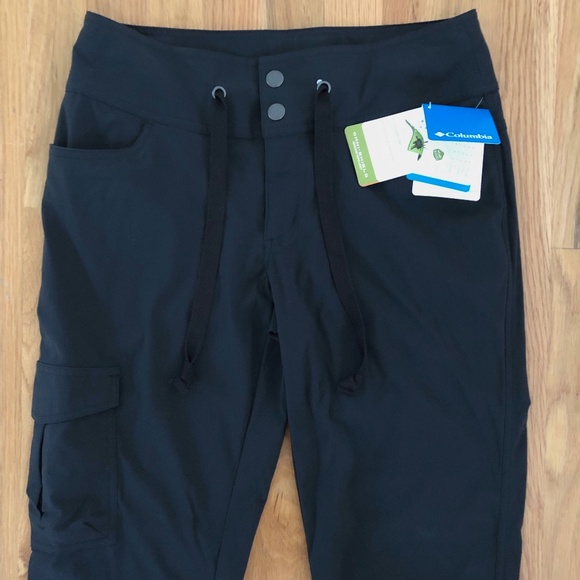 Columbia Omnishield City Slickers Roll Up Pants - Picture 2 of 9